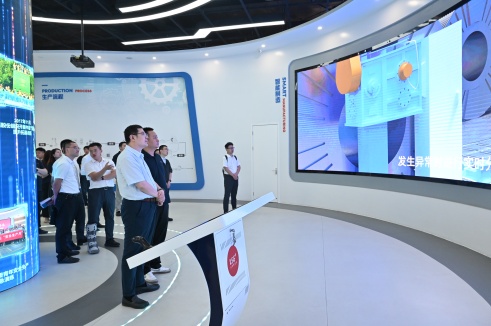 江苏联通调研兴发游戏xf电缆 同谋数字化发展新动能